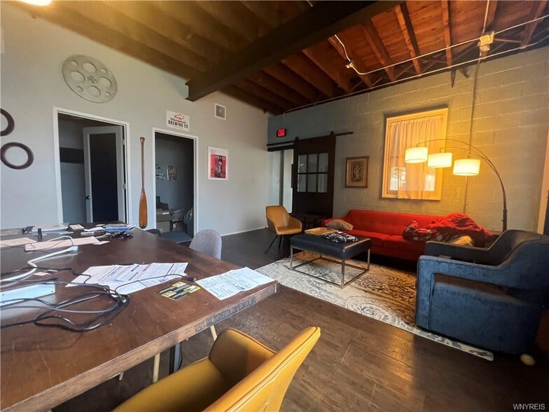 1148 Michigan Ave, Buffalo, NY for lease - Interior Photo - Image 3 of 10