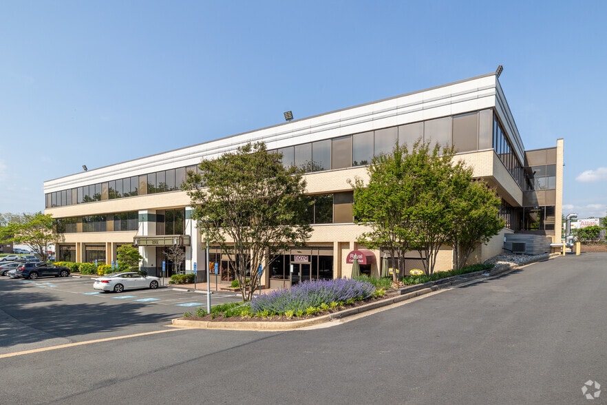 8001 Forbes Pl, Springfield, VA for lease - Building Photo - Image 3 of 6