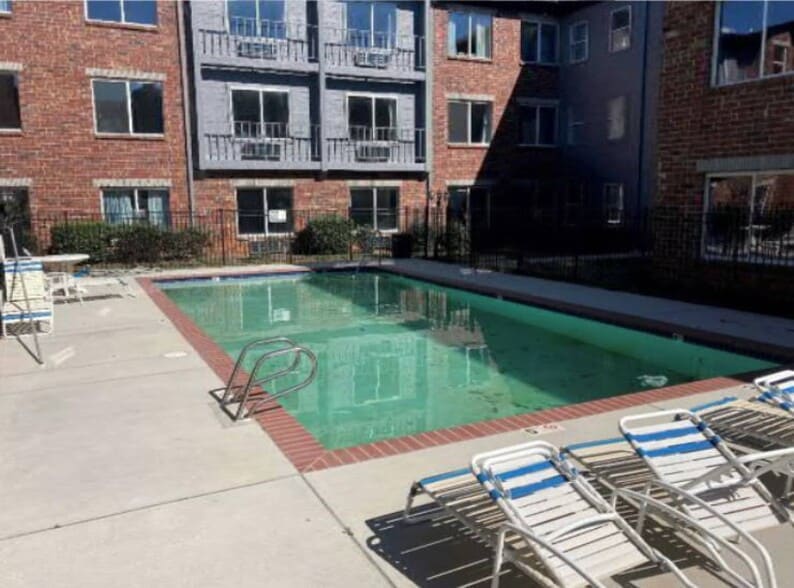 5885 Oakbrook Pky, Norcross, GA for sale - Building Photo - Image 3 of 3