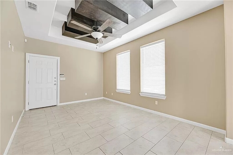 2212 N Mojave, Edinburg, TX for sale - Building Photo - Image 2 of 14