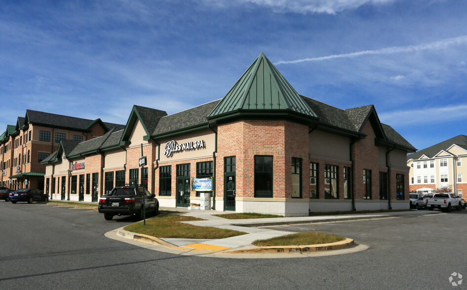 8543 Veterans Hwy, Millersville, MD for lease - Primary Photo - Image 3 of 6