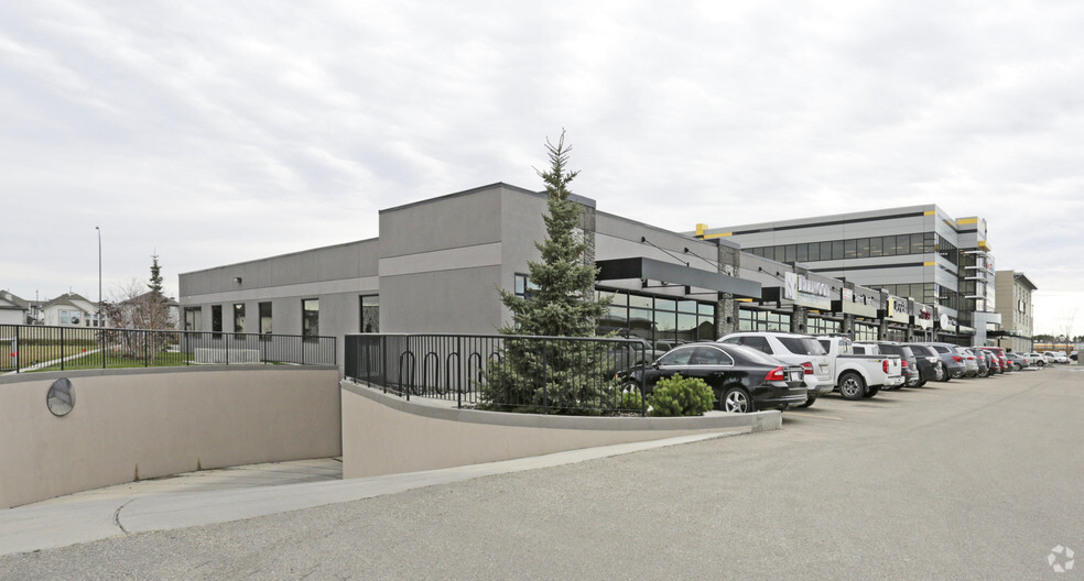 2627 Ellwood Dr SW, Edmonton, AB for lease - Building Photo - Image 2 of 4