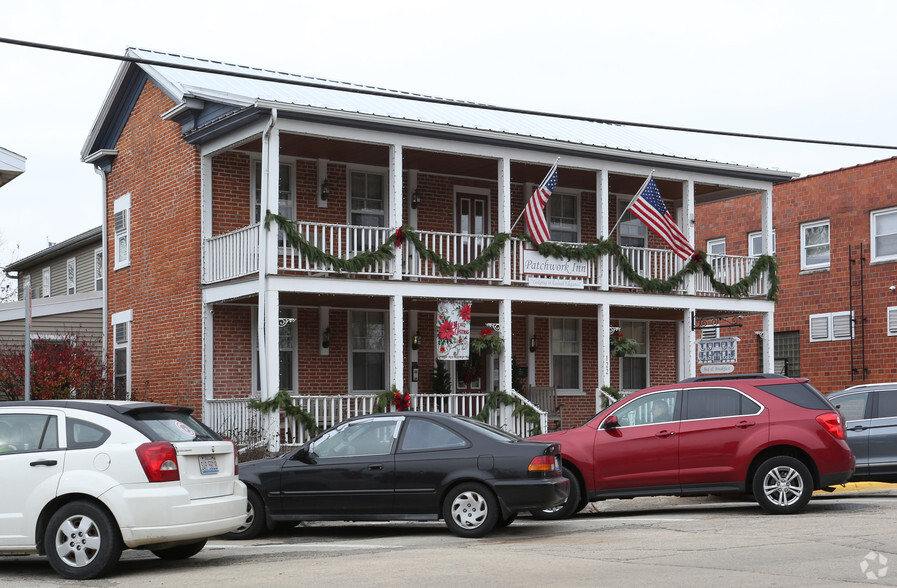 122 N 3rd St, Oregon, IL for sale - Building Photo - Image 1 of 6