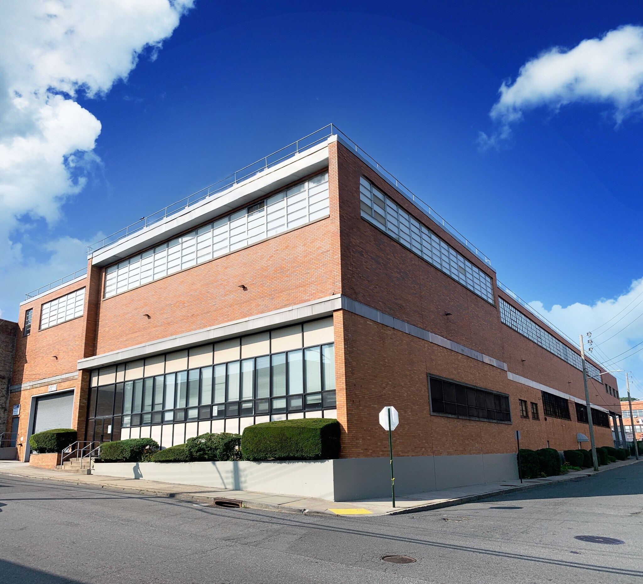 120 S Columbus Ave, Mount Vernon, NY for sale Building Photo- Image 1 of 4