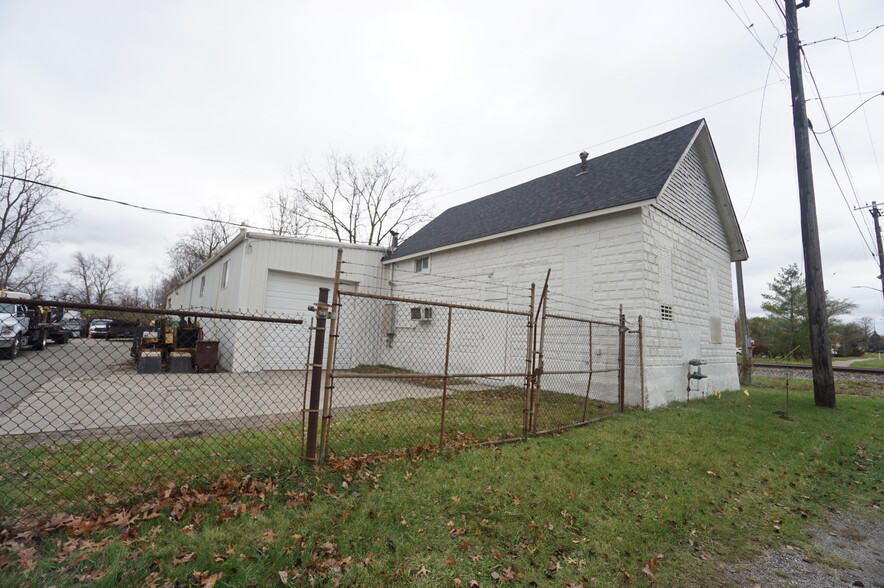 36135 Bibbins St, Romulus, MI for sale - Building Photo - Image 3 of 18