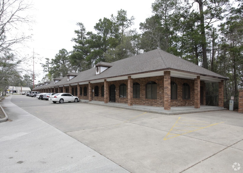 3707 Fatta Dr, Dickinson, TX for lease - Primary Photo - Image 1 of 30