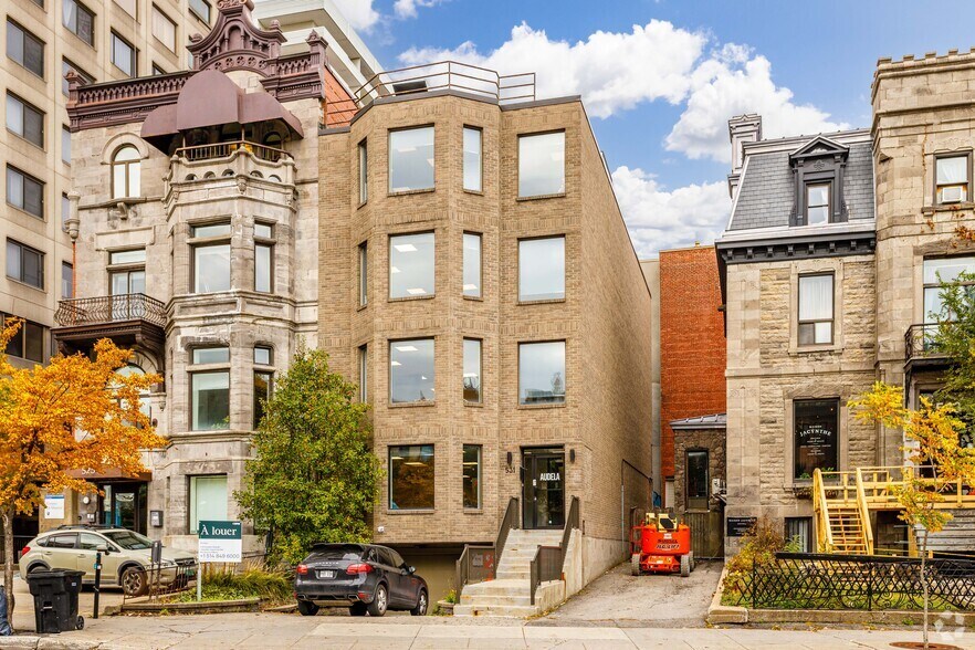 531 Rue Sherbrooke E, Montréal, QC for lease - Building Photo - Image 3 of 7