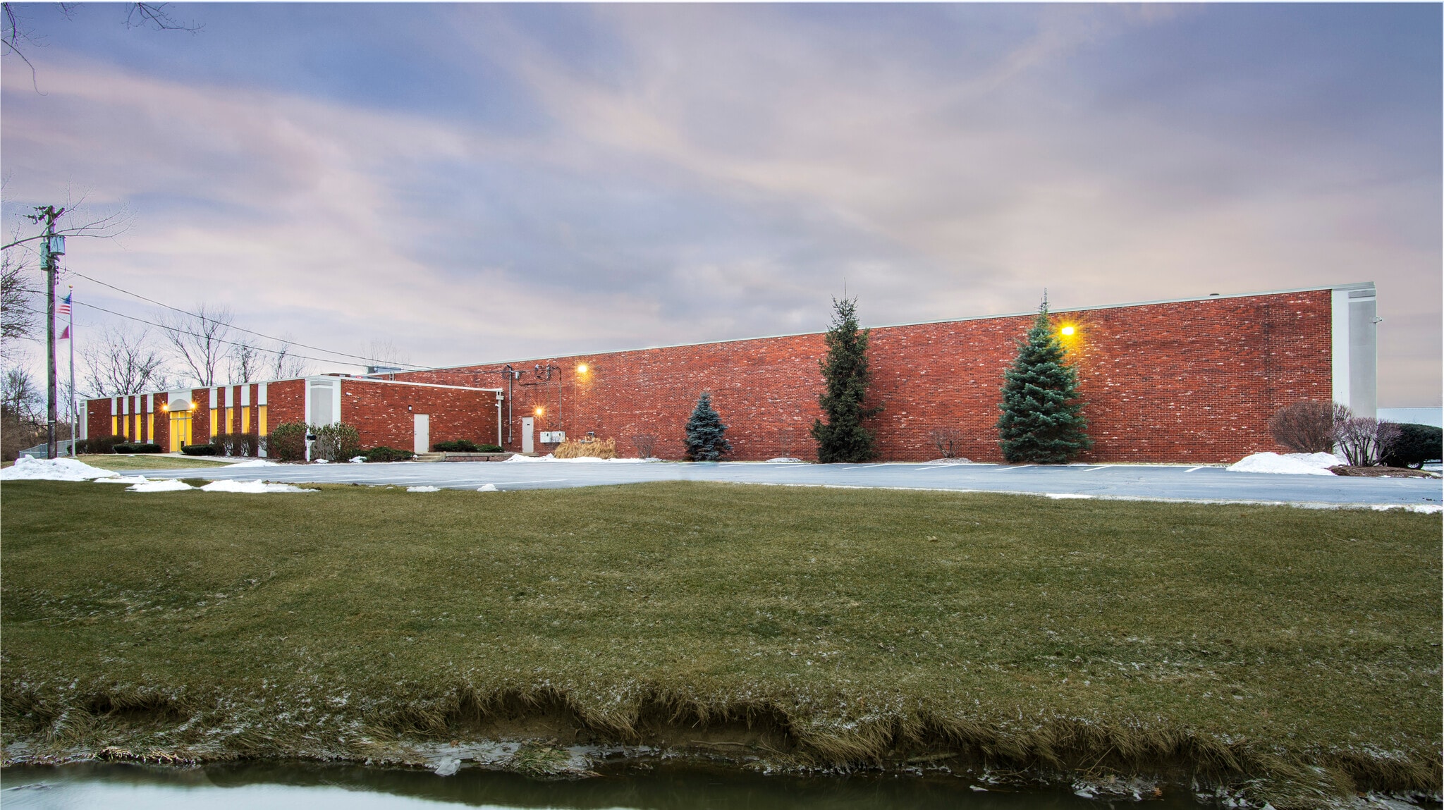 1504 Sadlier Cir S Dr, Indianapolis, IN for sale Building Photo- Image 1 of 2