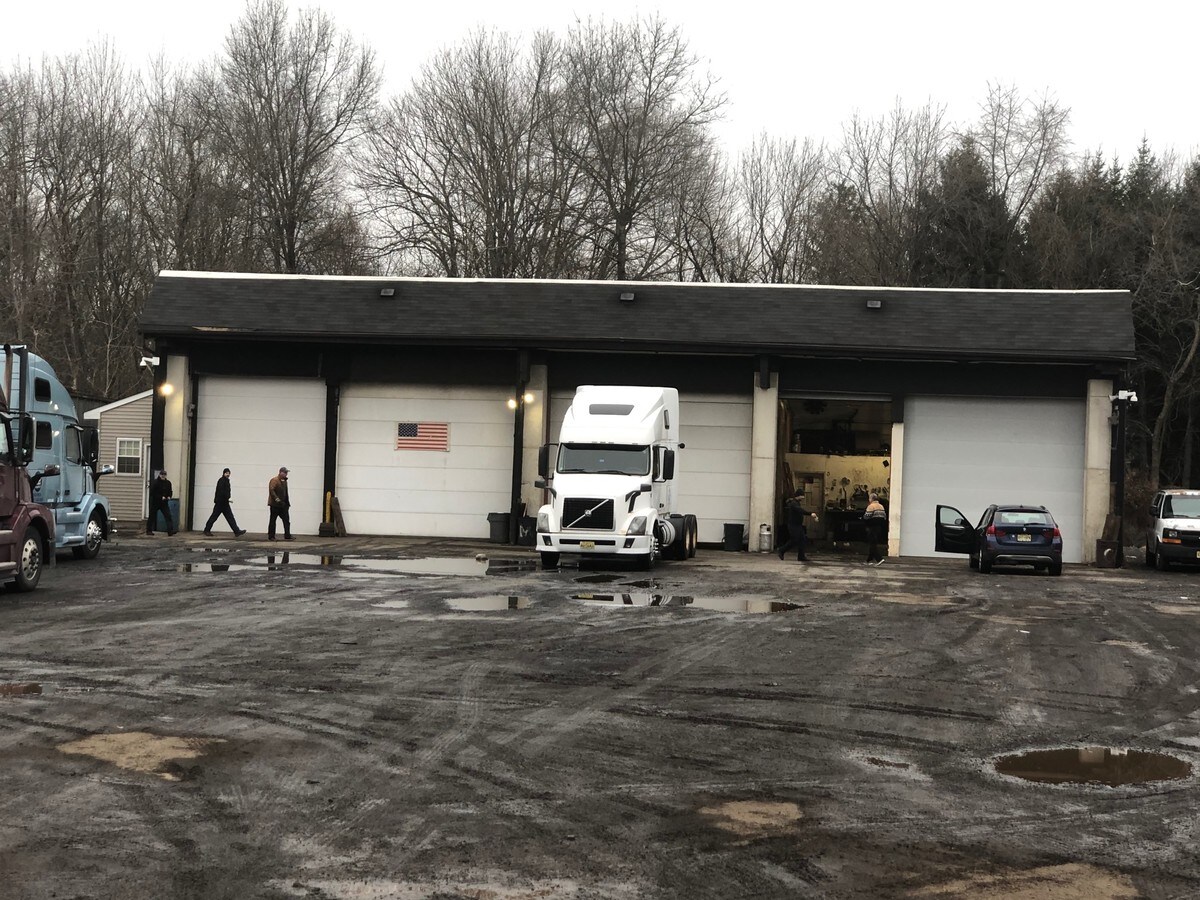 289 Beaverbrook Rd, Lincoln Park, NJ 07035