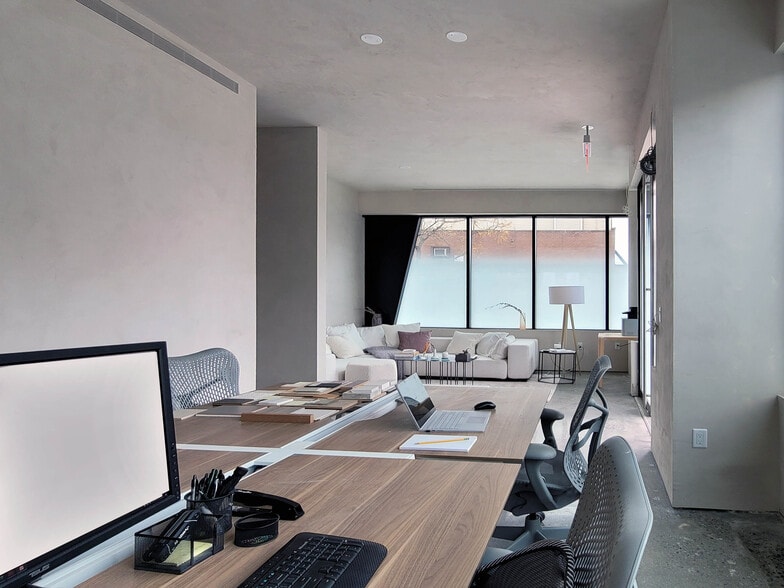 161 12th St, Brooklyn, NY for lease - Interior Photo - Image 3 of 11