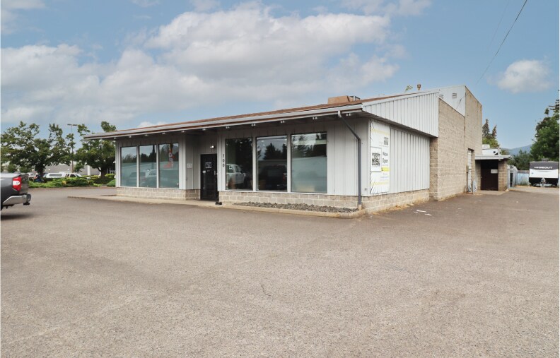 700 Q St, Springfield, OR for sale Building Photo- Image 1 of 1