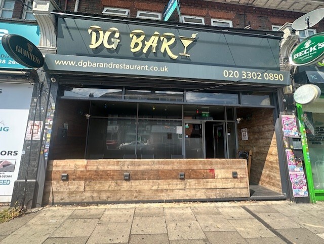 10 The Broadway, Wembley for lease - Building Photo - Image 1 of 2