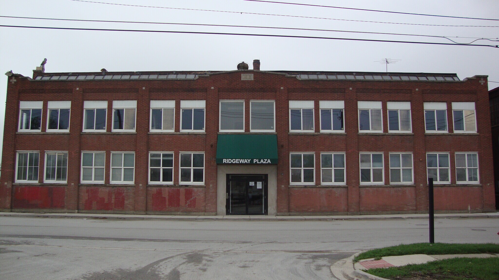 850 Ridgeway Ave, Aurora, IL for sale Building Photo- Image 1 of 1