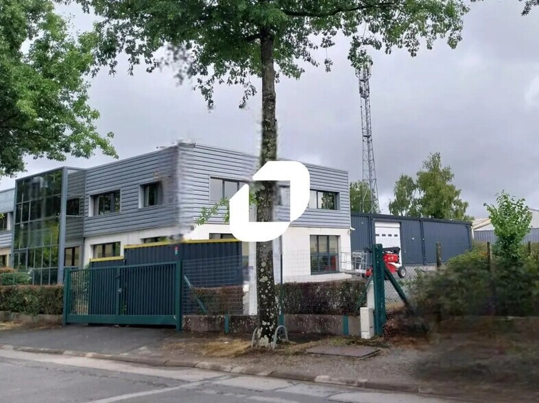 Office in Carquefou for lease - Building Photo - Image 2 of 17