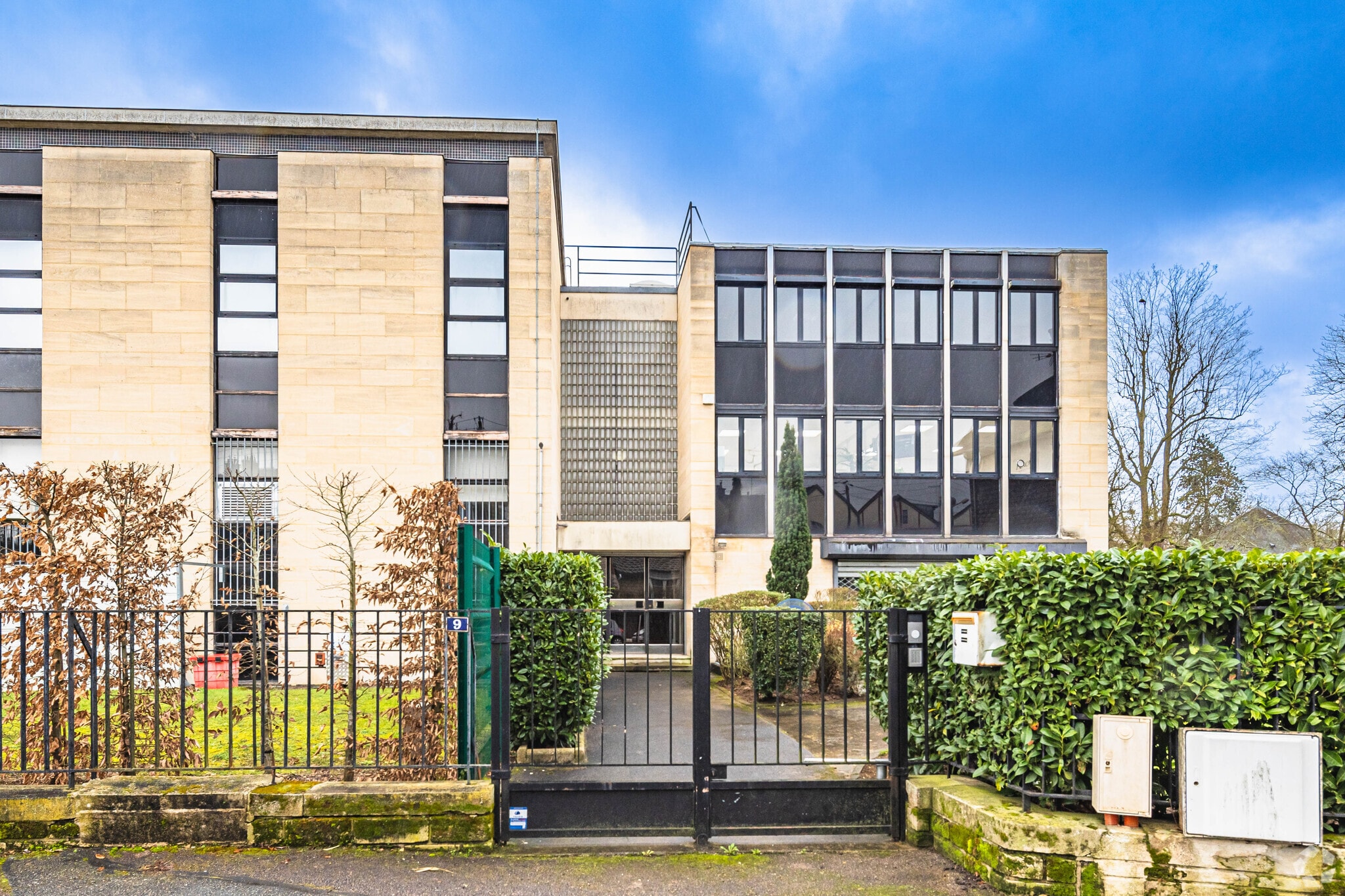 9 Avenue De Berteux, Chantilly for lease Primary Photo- Image 1 of 12