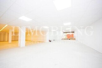 Retail in Mataró, Barcelona for lease Interior Photo- Image 2 of 8