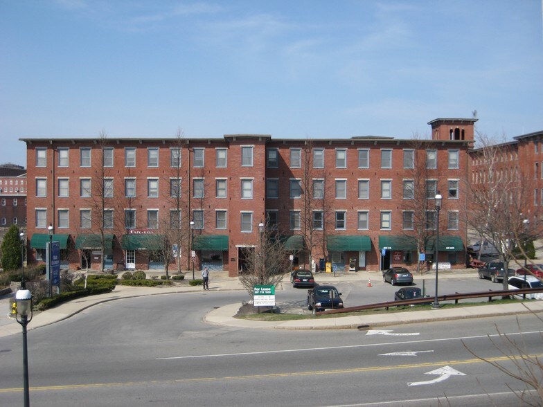 100 Main St, Saco, ME for sale - Building Photo - Image 1 of 1