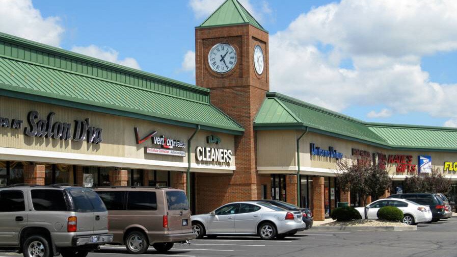 8100 E US 36, Avon, IN for lease - Building Photo - Image 1 of 5