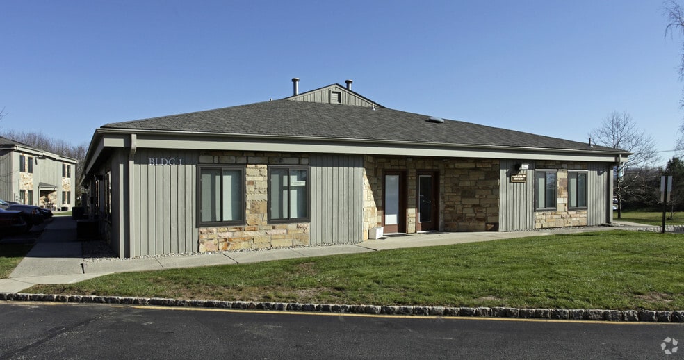 88 Bartley Flanders Rd, Flanders, NJ 07836