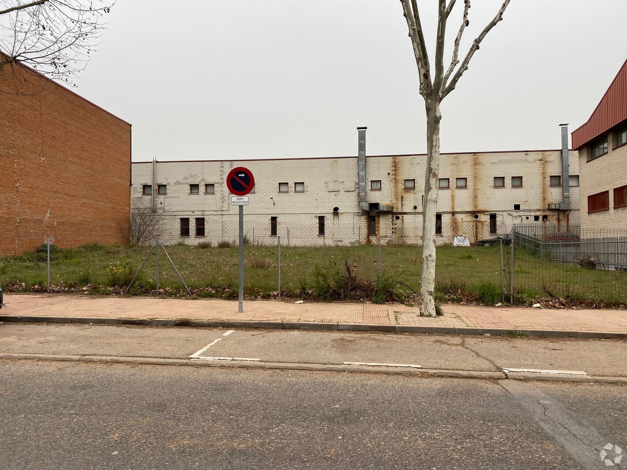 Calle Alfarería, 16, Móstoles, Madrid for sale Primary Photo- Image 1 of 4