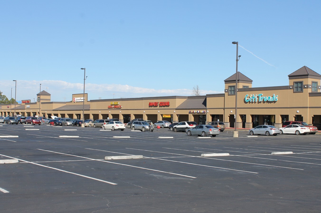 3901 S University Ave, Little Rock, AR 72204 The Village Shopping