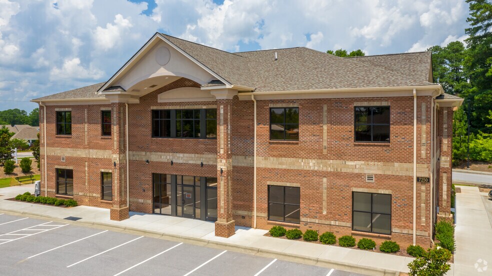 7250 O'Kelly Chapel Rd, Cary, NC 27519