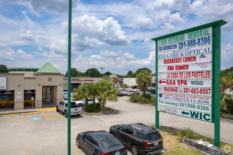 11509 Veterans Memorial Dr, Houston, TX for lease - Building Photo - Image 3 of 5