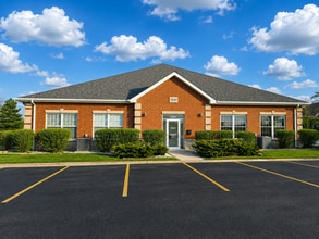 11520 W 183rd St, Orland Park, IL for lease Interior Photo- Image 1 of 5