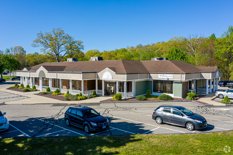 6 Independence Dr, Marlborough, CT for lease - Building Photo - Image 3 of 7