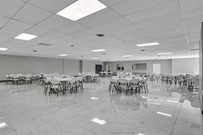 48 Kingsbury Ave, Tolland, CT for sale - Interior Photo - Image 3 of 33