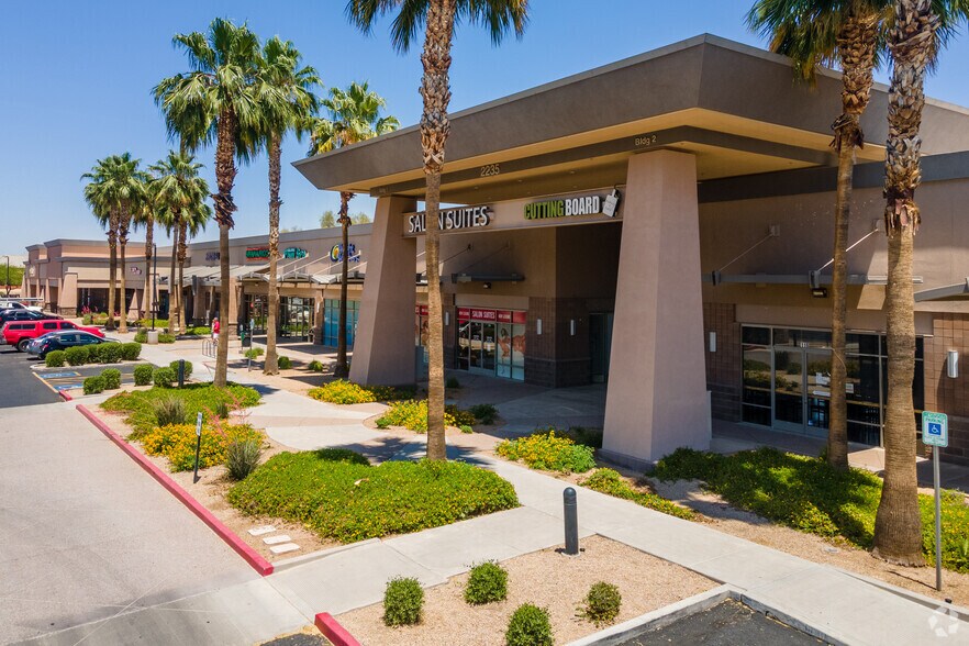 2235 S Power Rd, Mesa, AZ for lease - Building Photo - Image 1 of 9