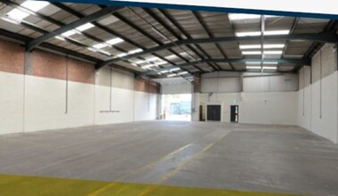 Lester Rd, Little Hulton for lease Interior Photo- Image 1 of 2