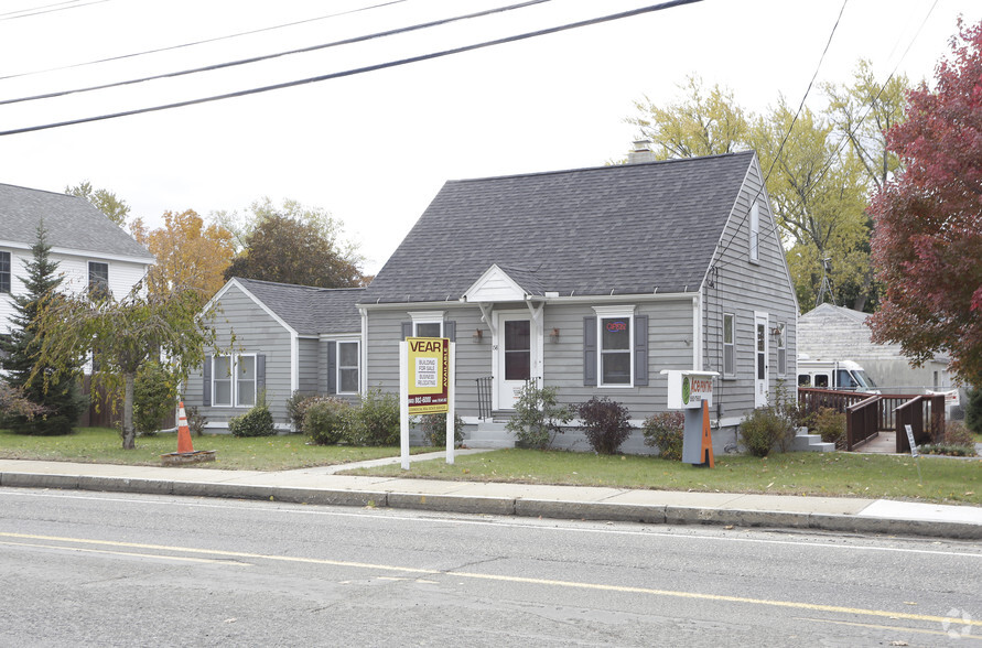 158 Amherst St, Nashua, NH for sale - Building Photo - Image 1 of 1