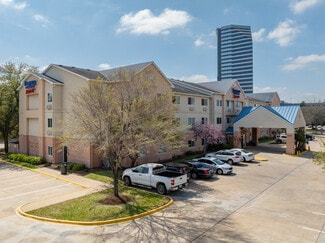 More details for 2400 W Sam Houston Pky S, Houston, TX - Hospitality for Sale
