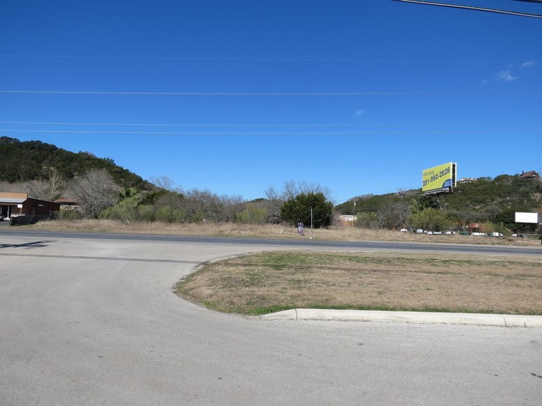 1810 FM 2673, Canyon Lake, TX for sale - Primary Photo - Image 1 of 18