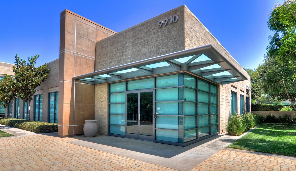 9910 Irvine Center Dr, Irvine, CA for lease - Building Photo - Image 3 of 13