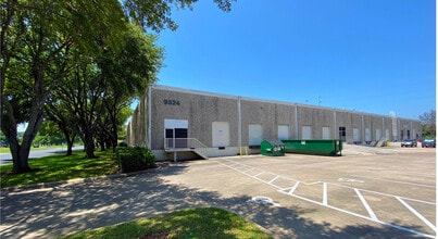 9324 Neils Thompson Dr, Austin, TX for lease Building Photo- Image 2 of 2