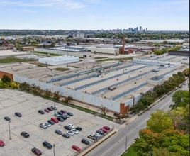 4700B W Mitchell St, Milwaukee, WI for lease Building Photo- Image 2 of 20