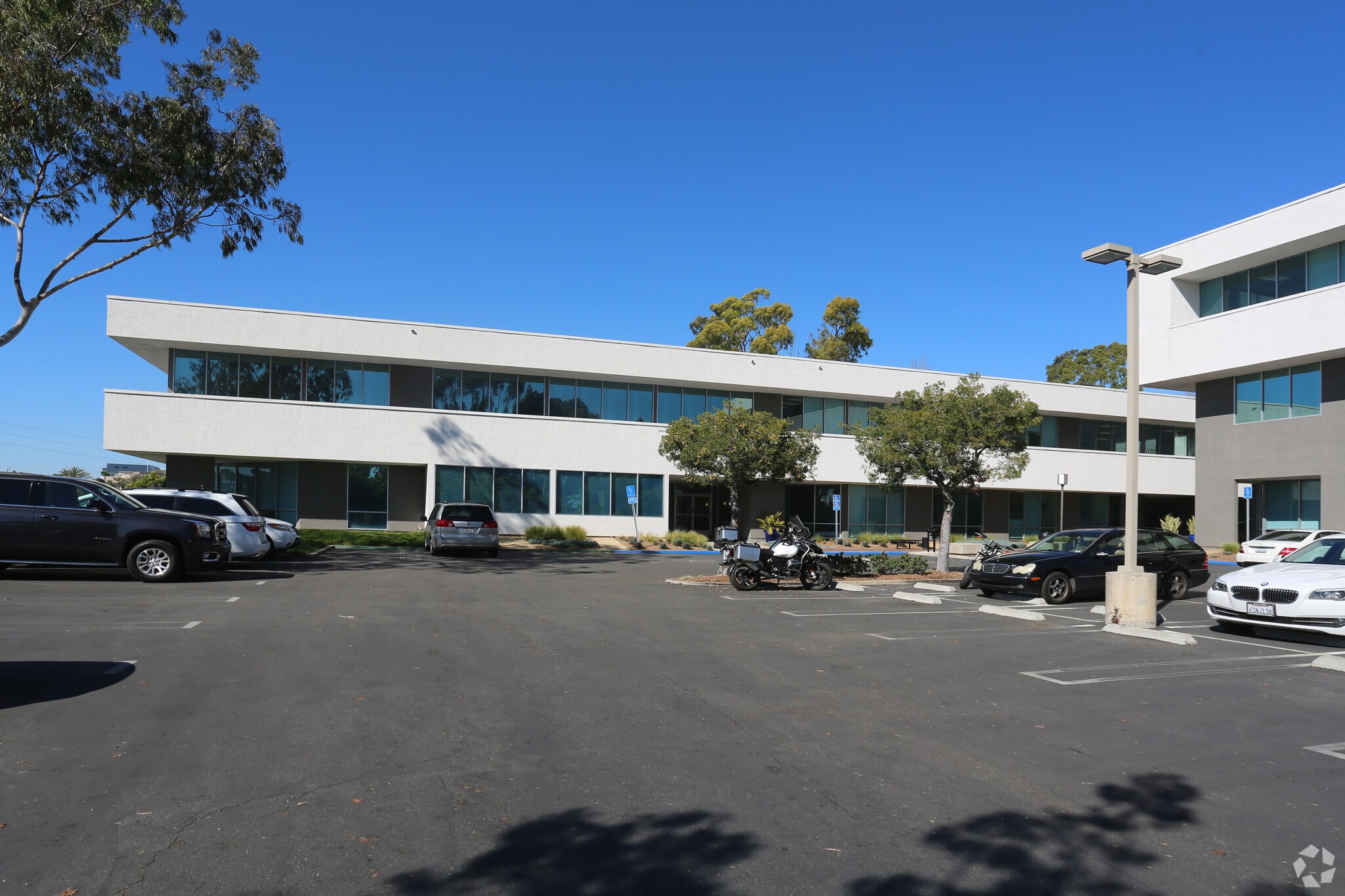 19772 MacArthur Blvd, Irvine, CA 92612 Centerpointe Bldg 5