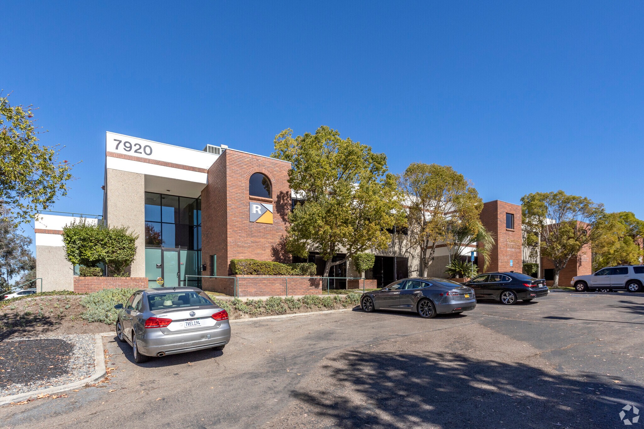 7920 Arjons Dr, San Diego, CA for sale Primary Photo- Image 1 of 1