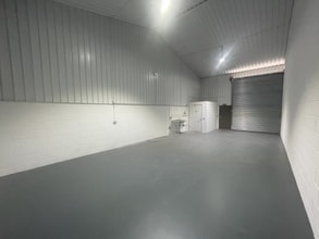 Greenham Business Park, Wellington for lease Interior Photo- Image 1 of 4