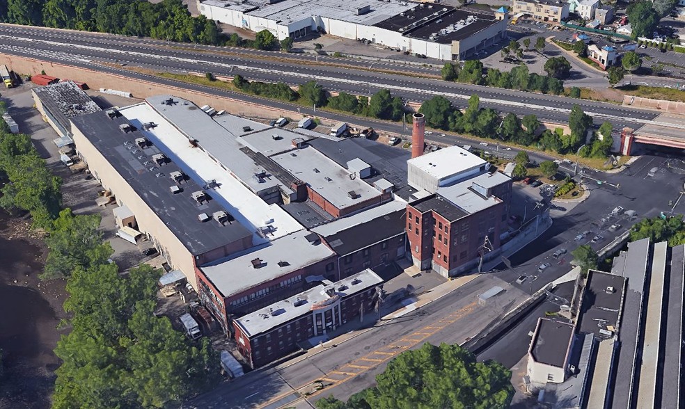 15 Ackerman Ave, Clifton, NJ for lease - Aerial - Image 2 of 3