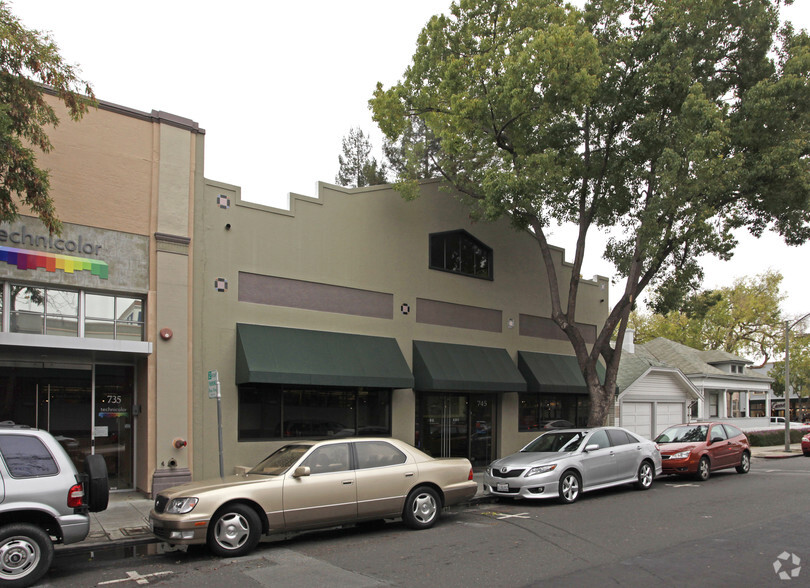 745 Emerson St, Palo Alto, CA for lease - Building Photo - Image 2 of 13