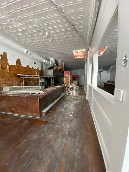 1028 Broad St, Augusta, GA for lease - Building Photo - Image 2 of 6