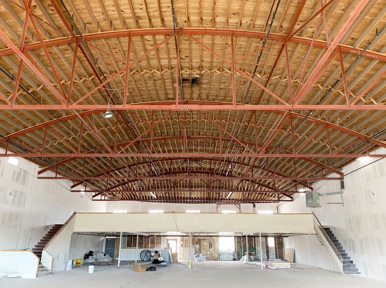 1735-1755 W 48th Ave, Denver, CO for sale - Interior Photo - Image 3 of 11