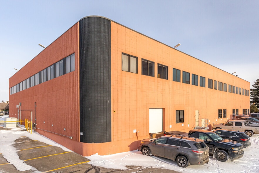 17205 106A Ave NW, Edmonton, AB for lease - Building Photo - Image 3 of 3