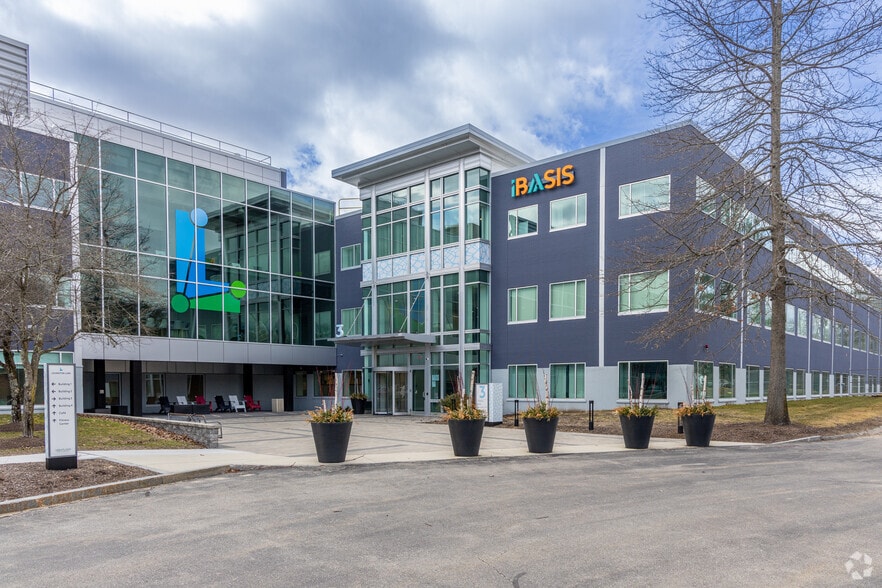 10 Maguire Rd, Lexington, MA for lease - Building Photo - Image 1 of 5