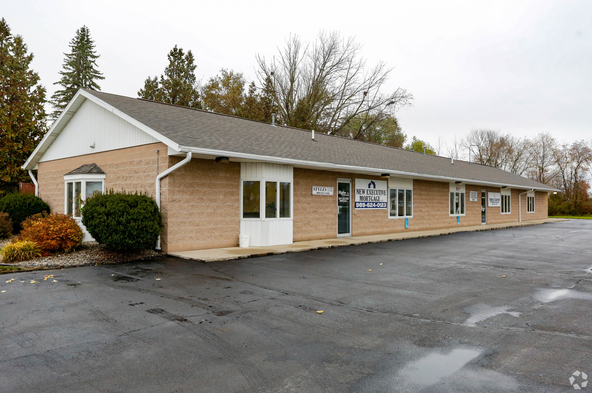 11831 Maple Rd, Birch Run, MI for sale Primary Photo- Image 1 of 7