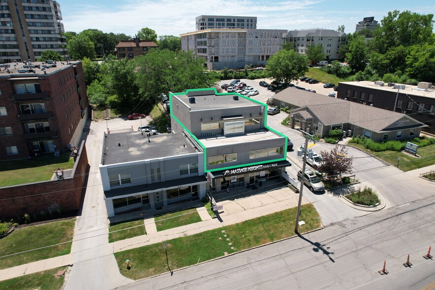 3706 Ingersoll Ave, Des Moines, IA for sale - Building Photo - Image 2 of 3