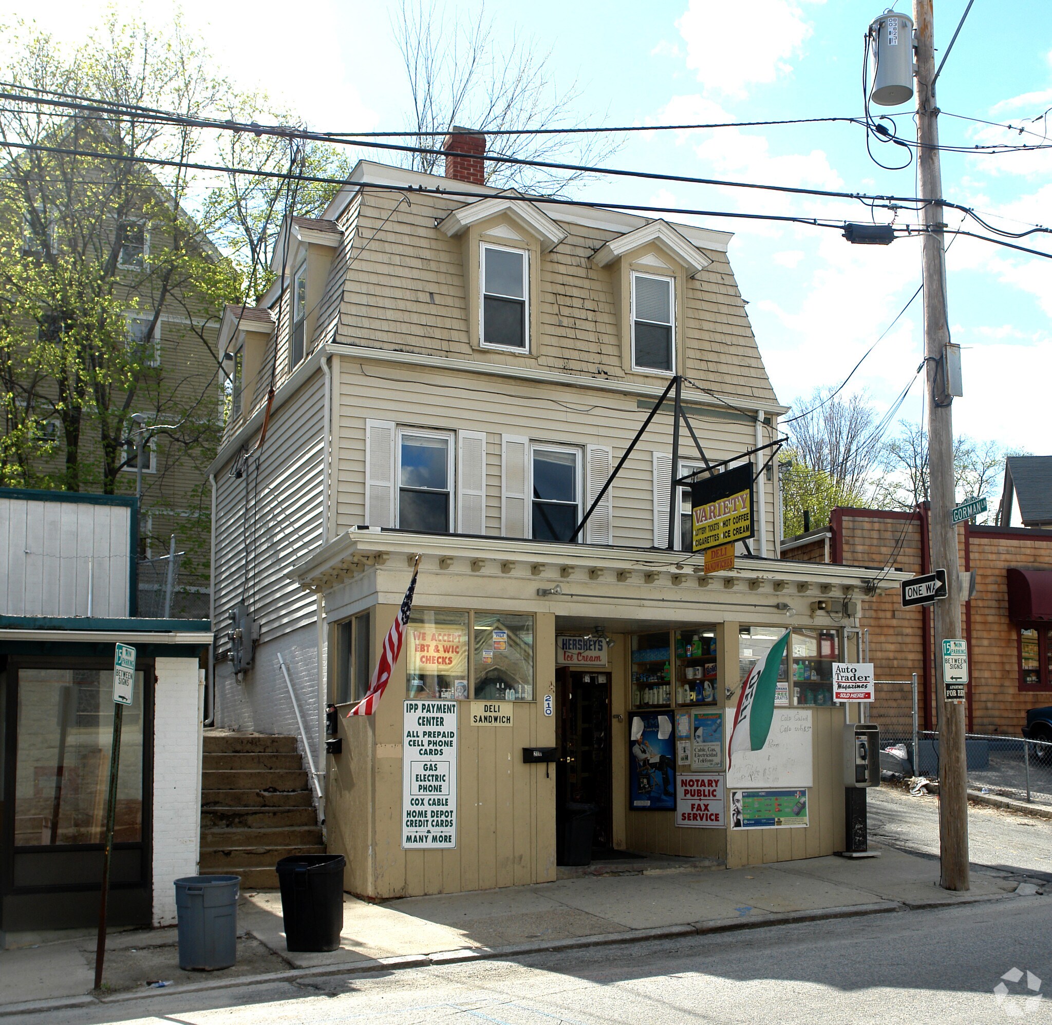 212 N Main St, Woonsocket, RI for sale Primary Photo- Image 1 of 1